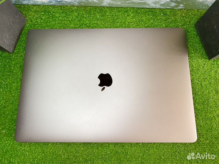 MacBook Pro 16 2021 32Gb 512Gb Топовый