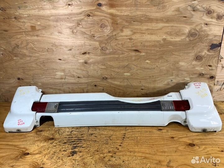 Бампер зад. mitsubishi pajero mini