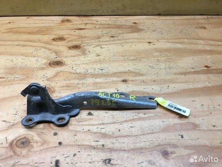 Петля капота прав. toyota OPA