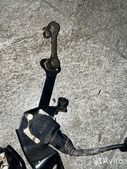 Датчик положения кузова Lexus Lx450D J200 4.5