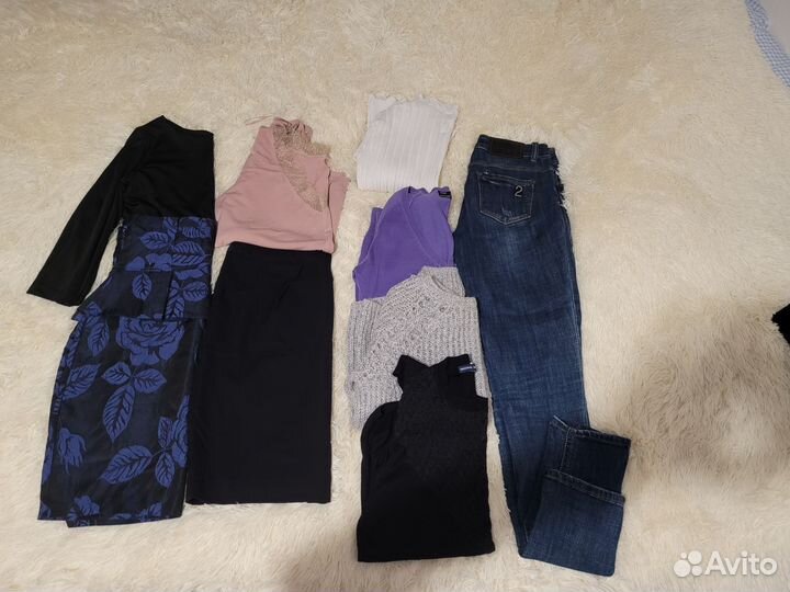 Пакетом. Одежда р. 44