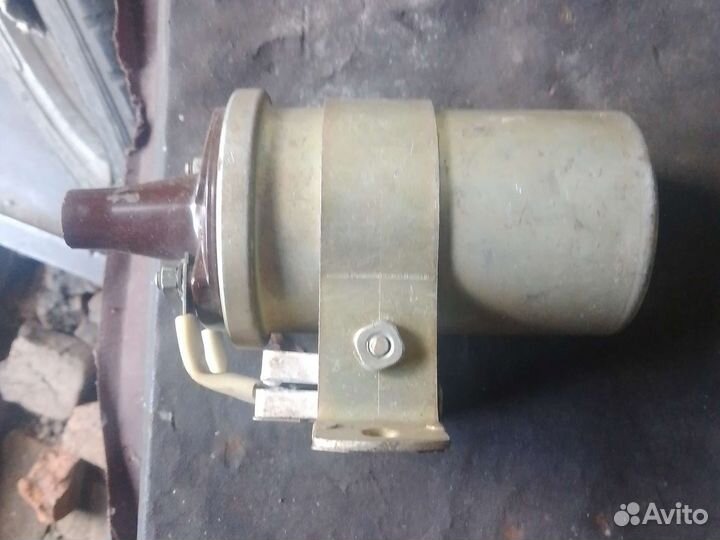 Катушка зажигания москвич,моторчик24в,резонатор