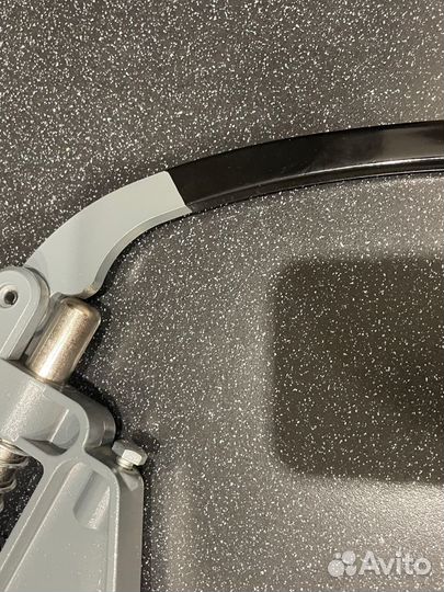 Пресс для пуговиц и люверсов