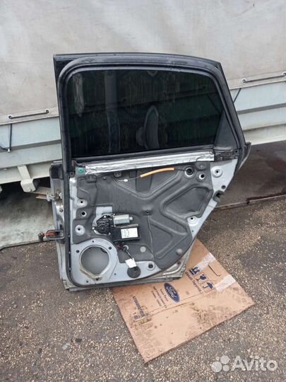 Дверь задняя правая Audi A4 B6 седан