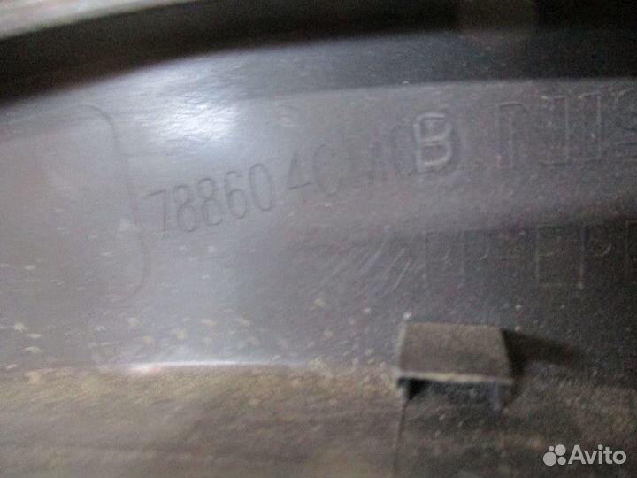 Накладка заднего крыла правого Nissan X-Trail 3 (T