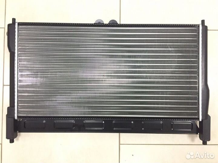 Радиатор охлаждения Chevrolet Lanos 2002-2009
