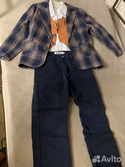 Костюм классический детский на мальчика 104 р