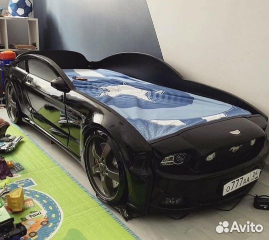 Кровать машина