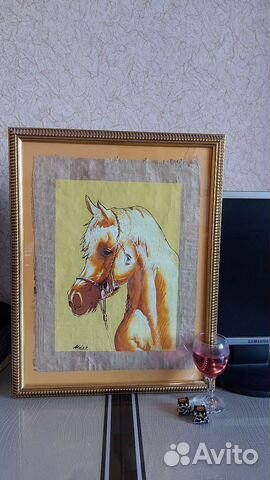 Картина на папирусе в багетной рамке