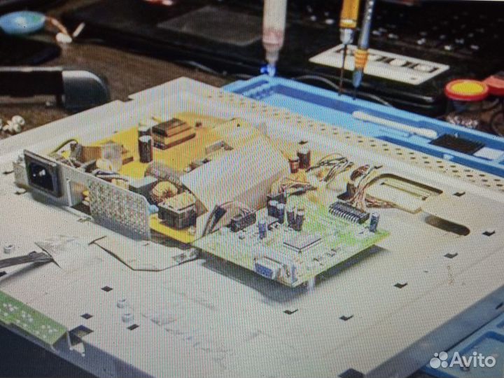 Мастер по ремонту телевизоров