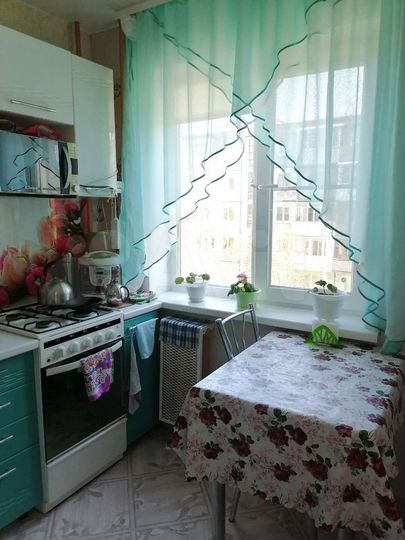 2-к. квартира, 43 м², 3/5 эт.