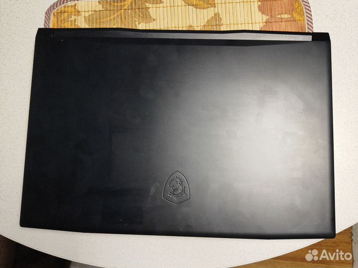 Ноутбук MSI GF 76 Katana 11sc-483XRU