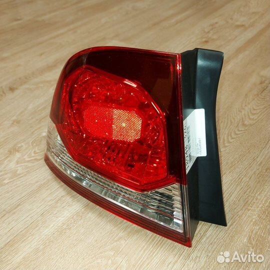 Фонарь задний левый Honda Civic 8 4D 2009-2011