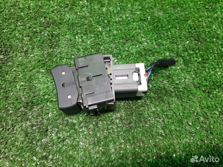 Переключатель обогрева сидений Subaru Legacy/ Out