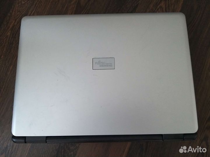 Ноутбук Fujitsu siemens amilo PI 1536