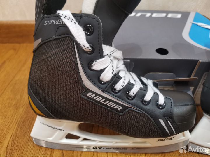 Хоккейные коньки Bauer supremo ONE.4 оригинал р 38