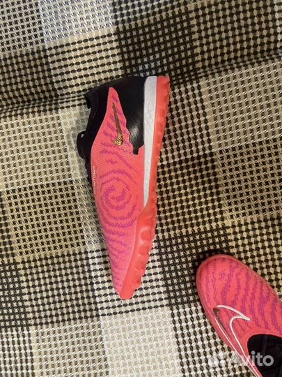 Бутсы nike phantom gx