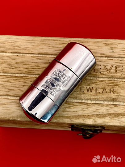 Зажигалка бензиноаая chavoa elisorn