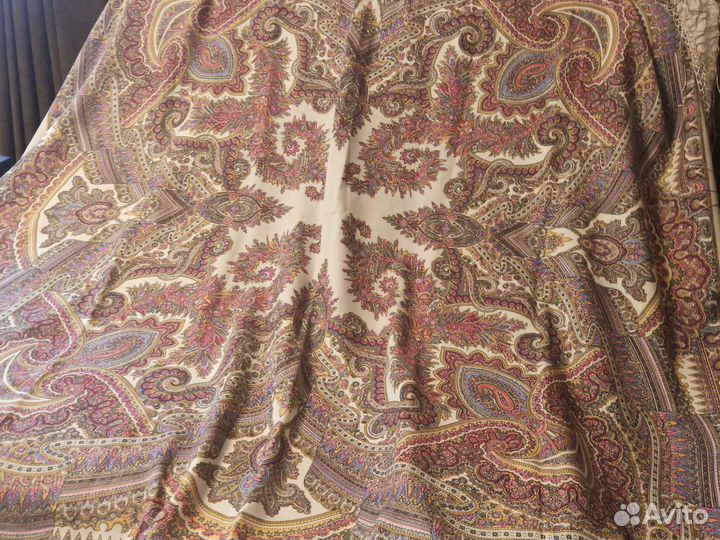 Павловопосадская шаль