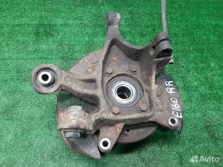 Кулак задний правый Subaru Legacy/ Outback BM/B14