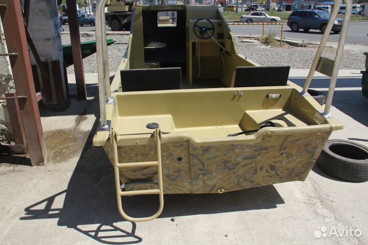 Лодка каютная Raskat 70 Cabin верфь RiverBoat