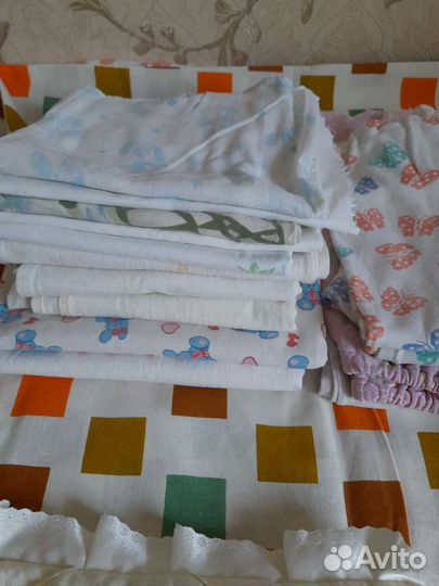 Пеленки,распашонки,ползунки,шапочки