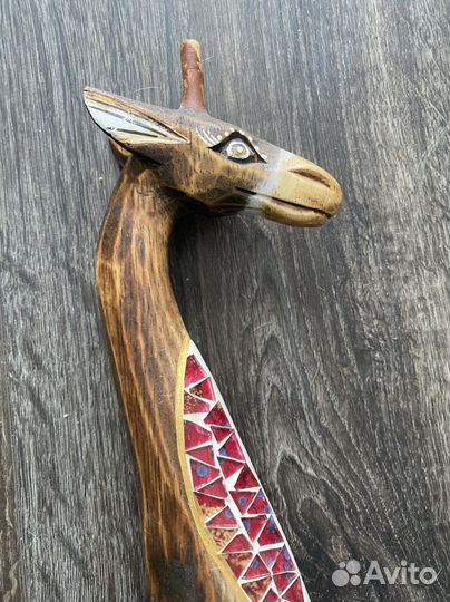 Статуя из дерева