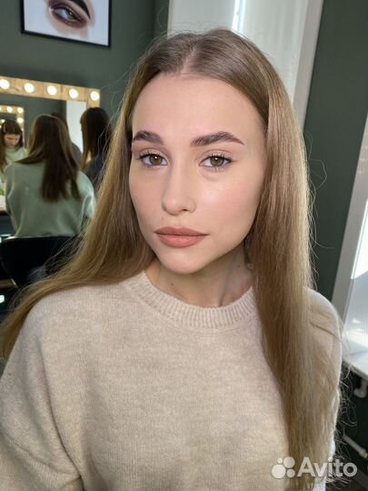 Макияж и оформление бровей