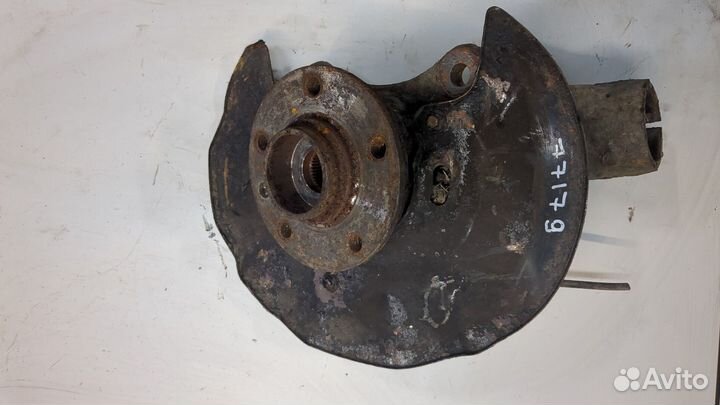 Ступица (кулак, цапфа) Volkswagen Transporter 5, 2