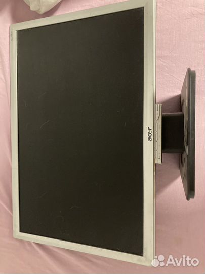 Монитор Acer 22