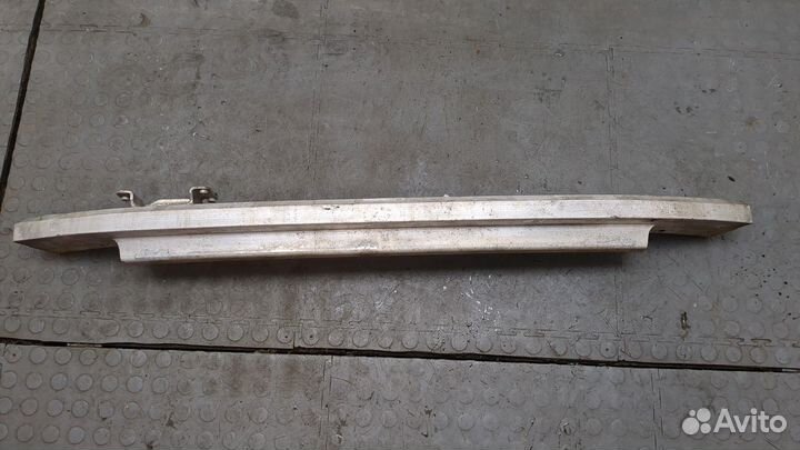 Усилитель бампера передний Audi Q7