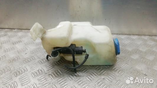 Бачок омывателя volkswagen golf 4 (PBE03NL01)