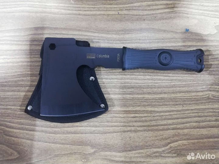 Топорик туристический