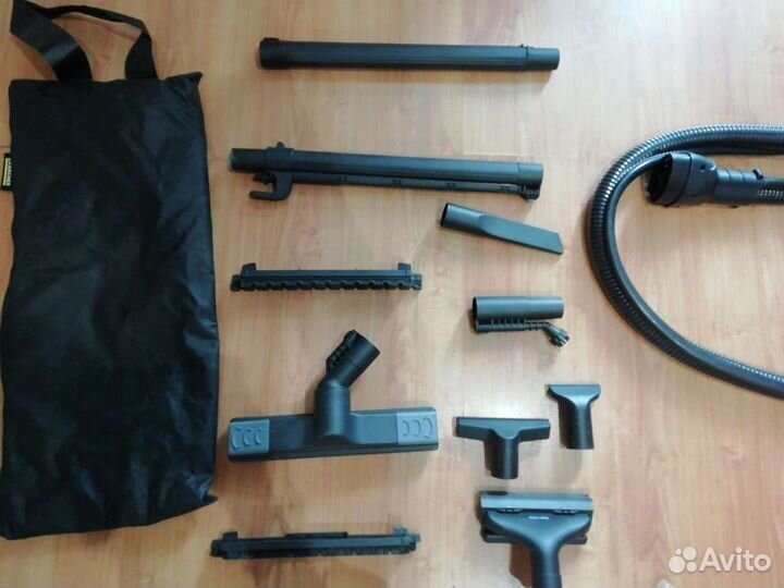 Паропылесос Karcher SV7