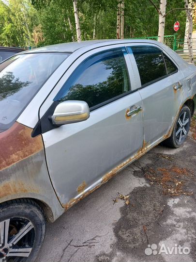Geely мк 2012