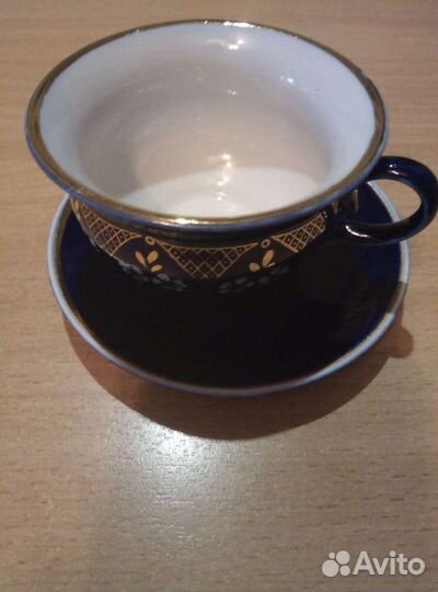 Чайный сервиз, кувшин