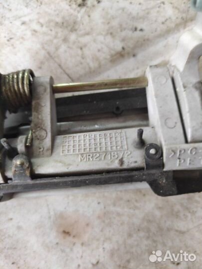 Ручка двери внешняя задняя правая Mitsubishi