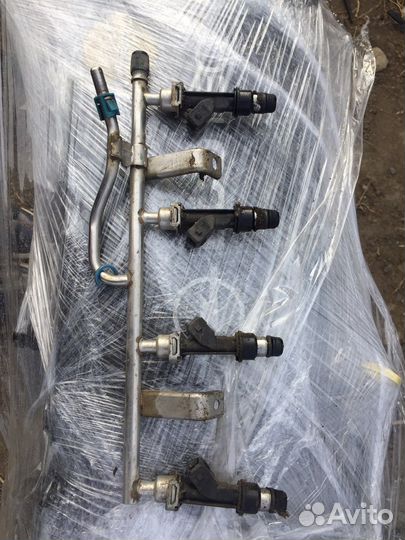 Топливная рампа Opel Meriva z16xer