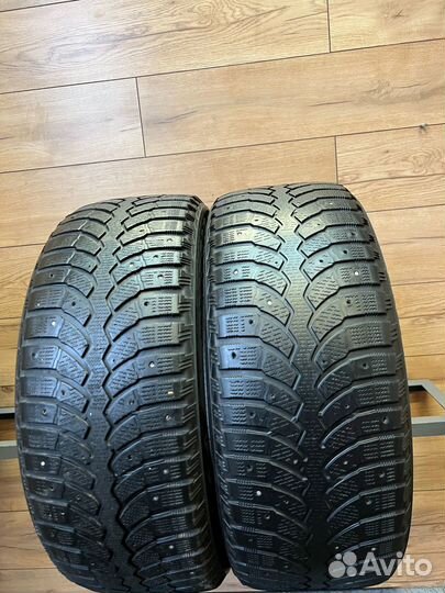 Bridgestone Blizzak Spike-01 205/55 R16