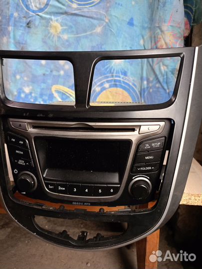 Штатная магнитола на hyundai solaris 2015г