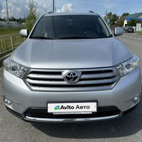 Toyota Highlander 3.5 AT, 2010, битый, 73 000 км, с пробегом, цена 2 800 000 руб.