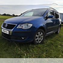 Volkswagen Touran 1.4 AMT, 2007, 223 000 км, с пробегом, цена 550 000 руб.