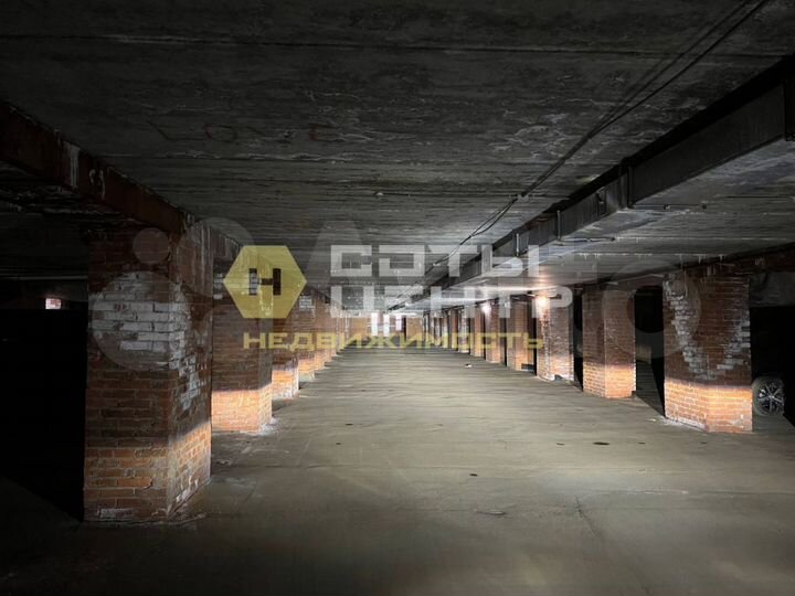 Машиноместо, 22 м²