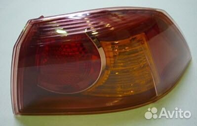 Фонарь задний для mitsubishi lancer 10