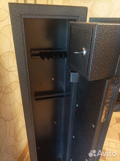 Оружейный сейф на 3 ствола