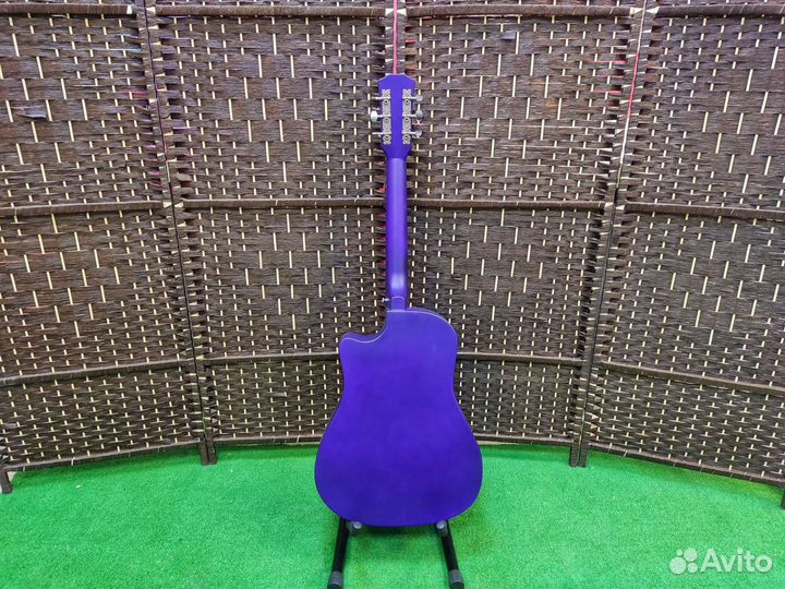 Гитара акустическая