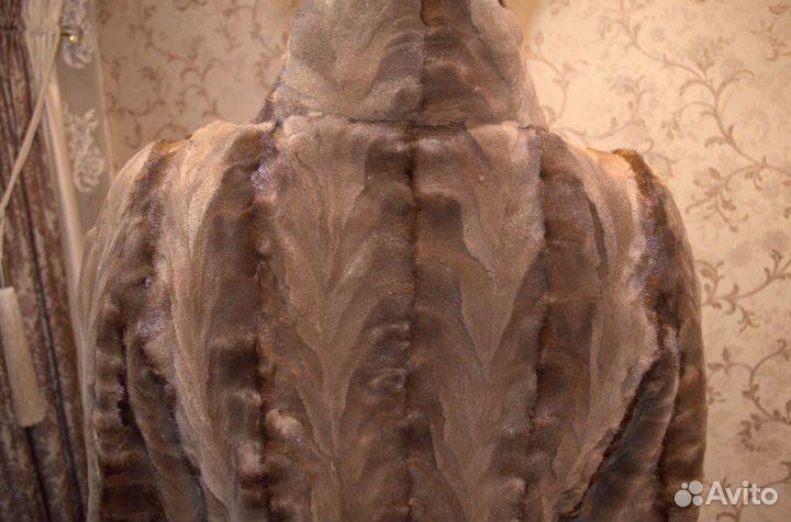 Шуба норковая. р. 44-46