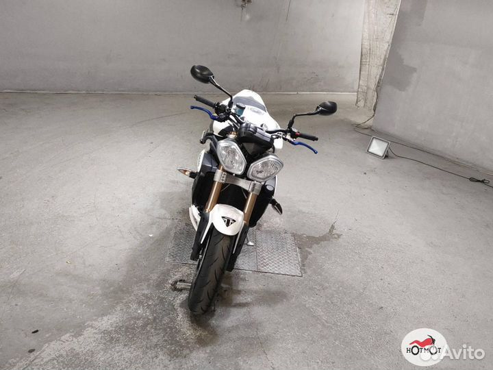 Triumph Speed Triple 2016г