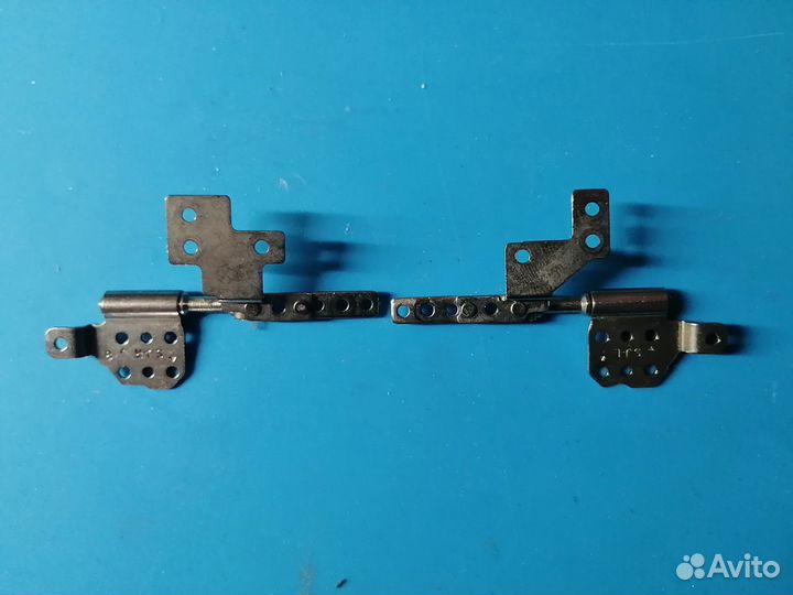 Петли для Prestigio Smartbook 116A03