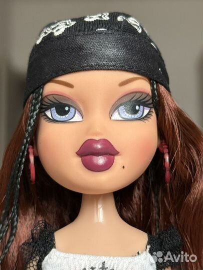 Кукла Bratz Treasures Roxxi Рокси